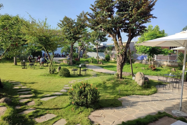 Quán cà phê sân vườn quận Bình Thạnh